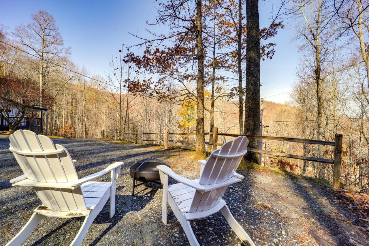 Pet-Friendly Spruce Pine Cabin With Private Fire Pit Luaran gambar