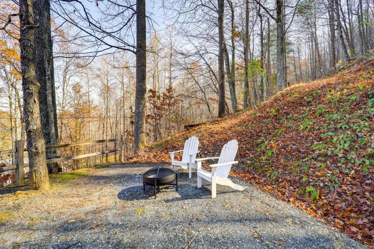 Pet-Friendly Spruce Pine Cabin With Private Fire Pit Luaran gambar
