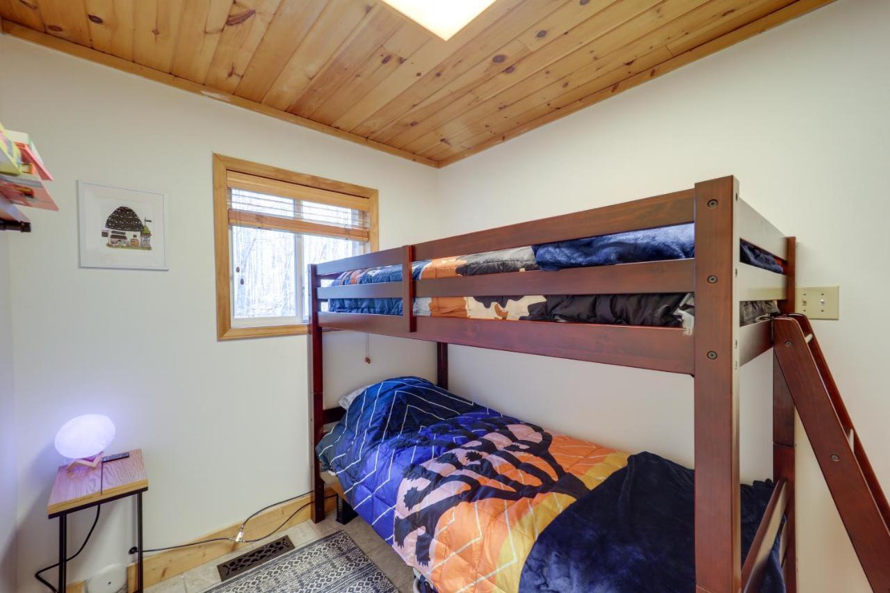 Pet-Friendly Spruce Pine Cabin With Private Fire Pit Luaran gambar